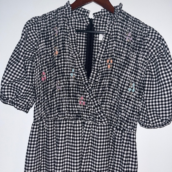 TACH Dresses & Skirts - TACH Adelfa Smocked Dress, size M